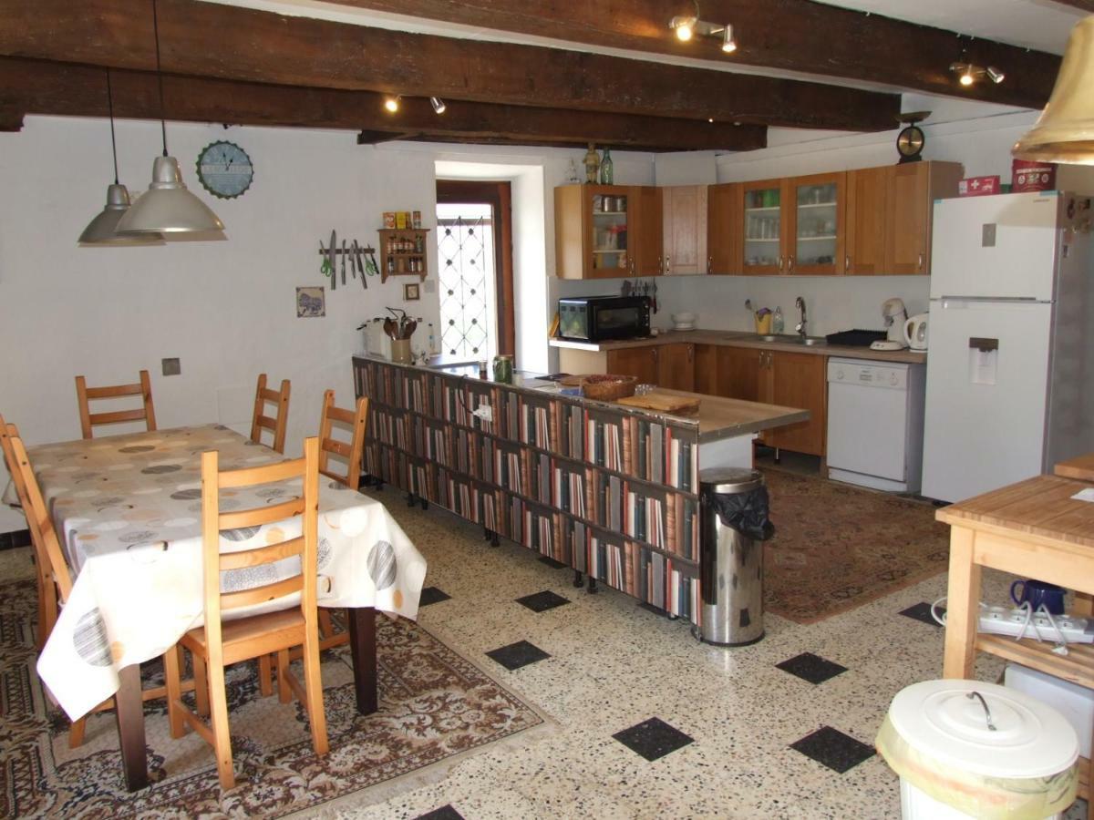Le Vieux Couvent Villa Deviat Ngoại thất bức ảnh